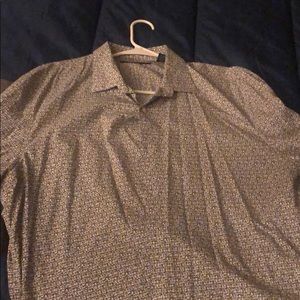 Black and white Perry Ellis shirt